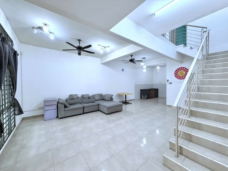 2-storey Terraced House for Sale in Taman Nusa Sentral (Iskandar Puteri (Nusajaya)) - Karl Lim - Living Room - PropertyGuru.com.my