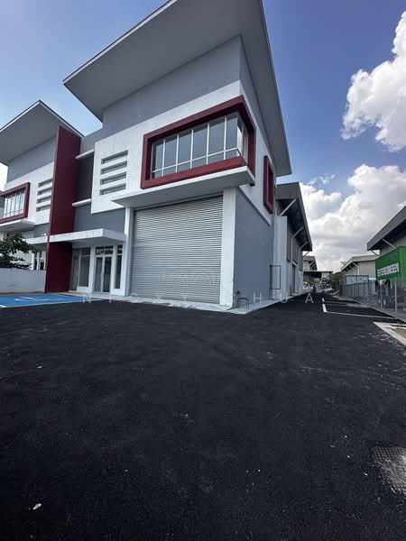 Kilang Berkembar untuk Disewa di Nilai (Negeri Sembilan) - Nicky Chua - PropertyGuru.com.my