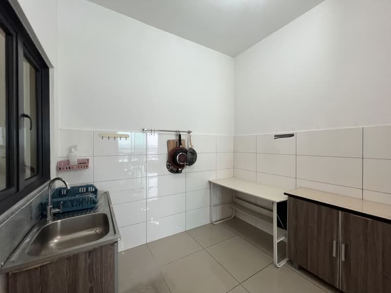 Kondominium untuk Disewa di Parkhill Residence - Angela . - PropertyGuru.com.my