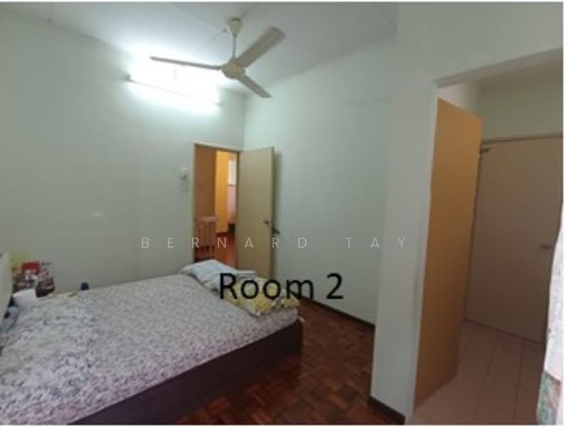 2-storey Terraced House for Sale in Taman Puncak Jalil (Seri Kembangan) - Bernard Tay - Bedroom - PropertyGuru.com.my