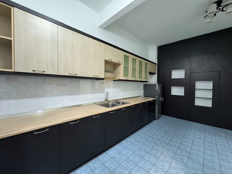 2-storey Terraced House for Sale in Taman Merdeka Jaya (Batu Berendam) - Ramona Tan - Kitchen - PropertyGuru.com.my
