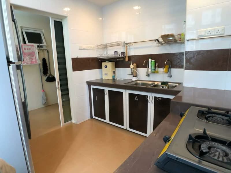 Kondominium untuk Disewa di Bayswater Resort Condominium - Jovin Pang - PropertyGuru.com.my
