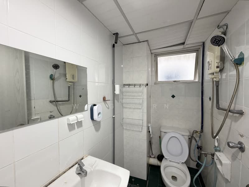 Condominium for Rent at N-Park Condominium - Weng Sern - Bathroom - PropertyGuru.com.my