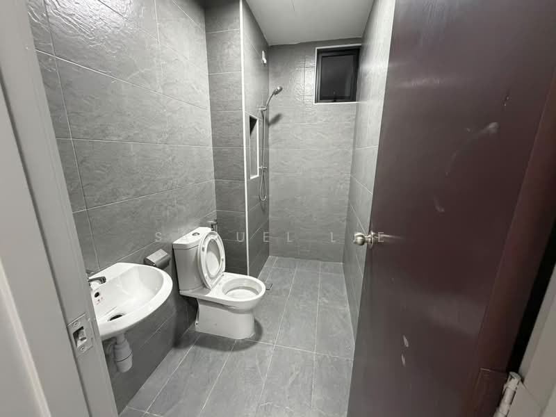 Pangsapuri untuk Disewa di KSL Bukit Gemilang - Samuel Lee - Bathroom - PropertyGuru.com.my