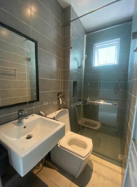 Service Residence for Rent at Paragon Residences @ Straits View - Tommy Phua - Bathroom - PropertyGuru.com.my