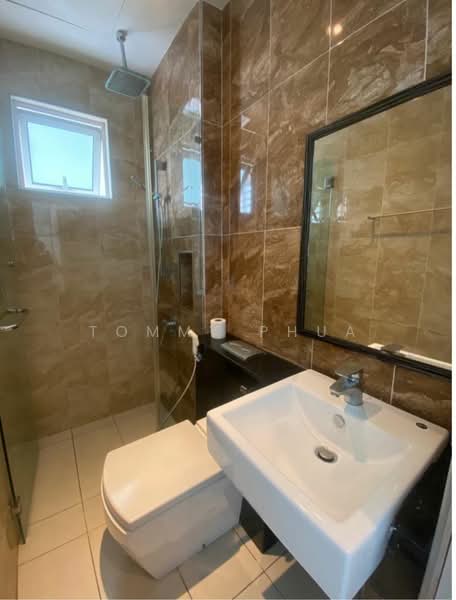 Service Residence for Rent at Paragon Residences @ Straits View - Tommy Phua - Bathroom - PropertyGuru.com.my