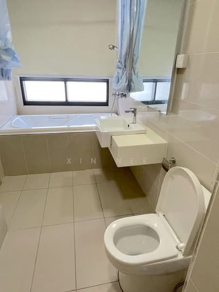Service Residence for Rent at KL Gateway Residences - Xin Nee - Bathroom - PropertyGuru.com.my
