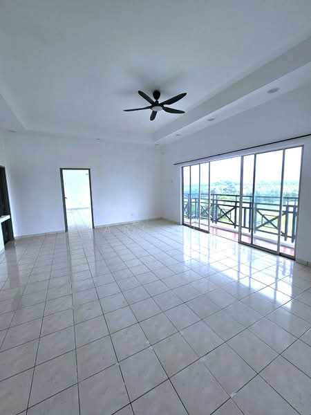Pangsapuri untuk Dijual di Impian Senibong Residences - Karl Lim - Living Room - PropertyGuru.com.my