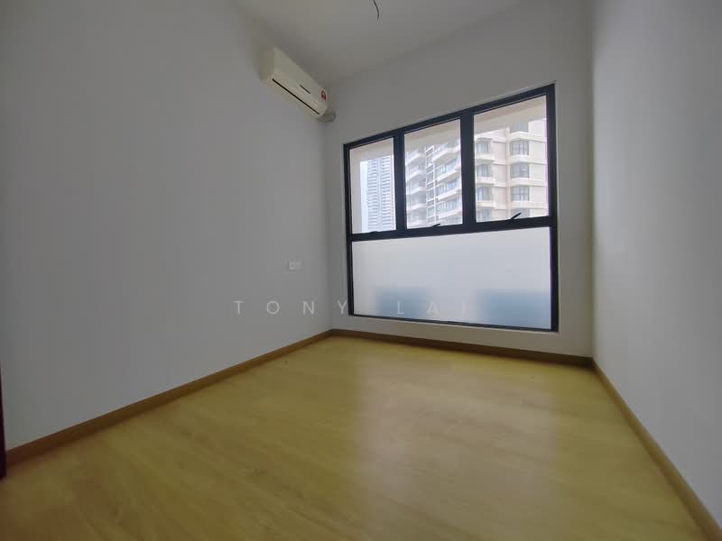 Service Residence for Sale at Bay Laurel @ Country Garden Danga Bay - Tony Lai - PropertyGuru.com.my