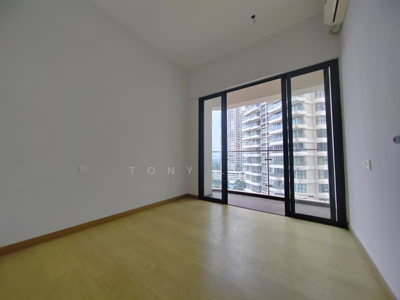 Service Residence for Sale at Bay Laurel @ Country Garden Danga Bay - Tony Lai - PropertyGuru.com.my