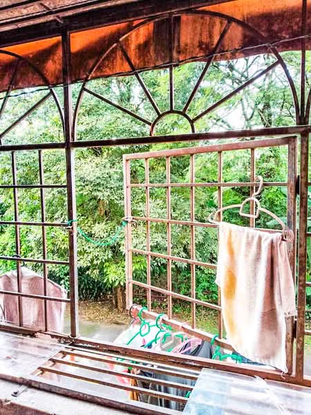Rumah Flat untuk Dijual di Glen Court - Aaron Wong - Balcony - PropertyGuru.com.my