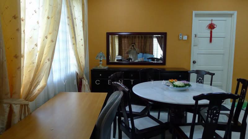 Terraced House for Sale in Taman Desa Cheras (Cheras) - Vincent Tan - Dining Room - PropertyGuru.com.my