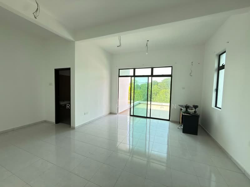 2.5-storey Terraced House for Sale in Taman Permatang Pasir Perdana (Alai) - Ramona Tan - Living Room - PropertyGuru.com.my