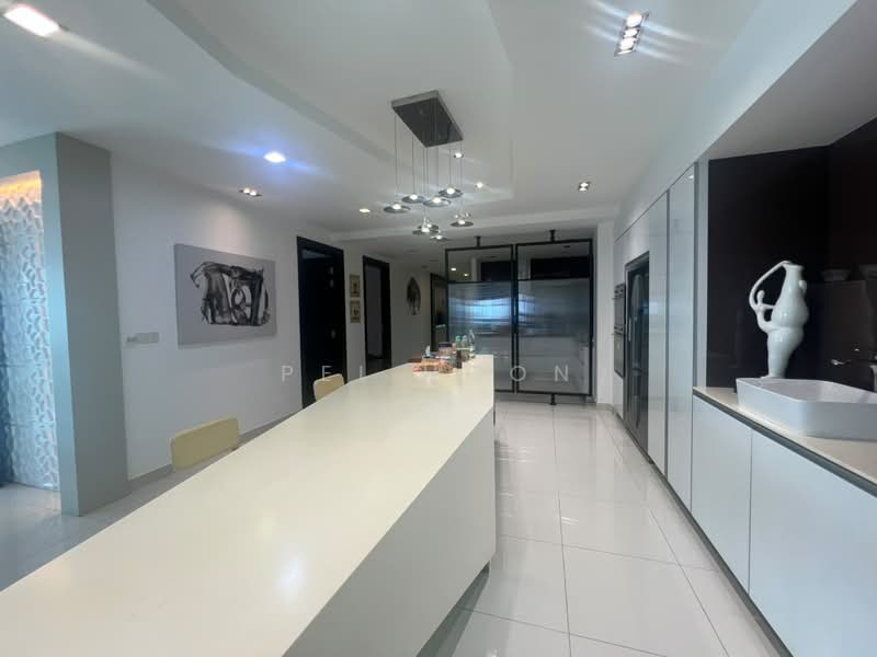 Kondominium untuk Dijual di Gurney Paragon - Pei Hoon - Kitchen - PropertyGuru.com.my