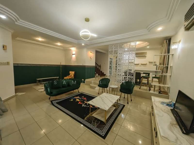 Rumah Berkembar untuk Disewa di Taman Perling (Perling) - Samuel Lee - Living Room - PropertyGuru.com.my