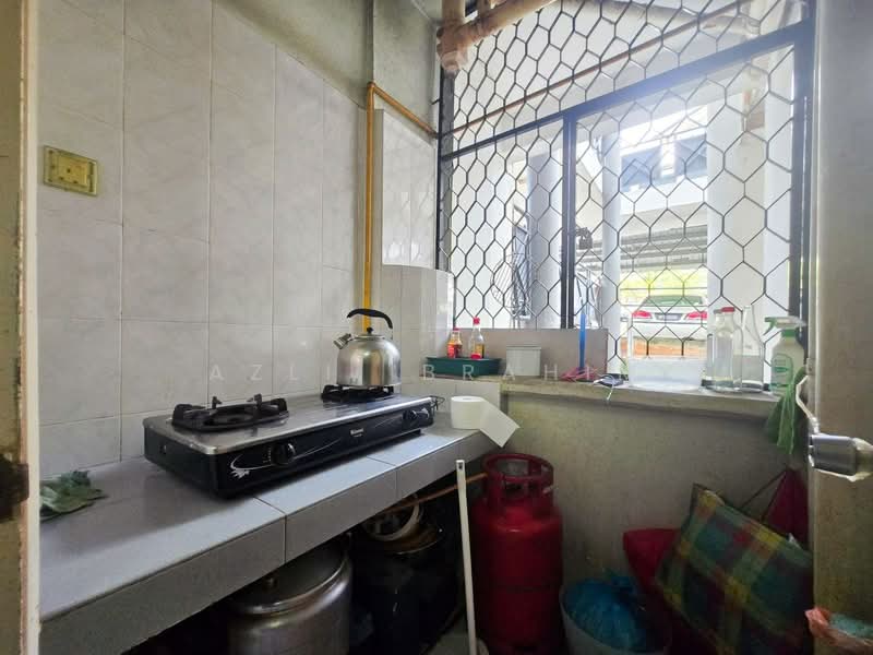 Pangsapuri untuk Dijual di Sri Kinabalu - Azli Ibrahim - Kitchen - PropertyGuru.com.my
