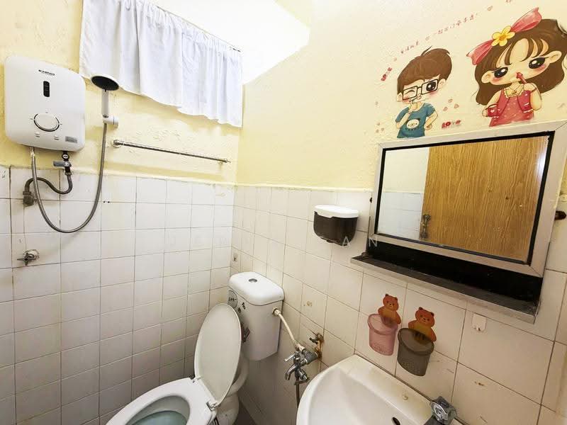 Apartment for Rent at Desa Daya - Jerry Tan - Bathroom - PropertyGuru.com.my
