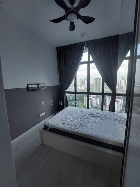 Servis Apartment untuk Disewa di Setia Sky 88 - Ken Sim - Bedroom - PropertyGuru.com.my