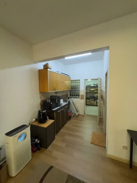 Rumah Teres 2 Tingkat untuk Dijual di Tanjong Duabelas (Selangor) - Jane Wong - Kitchen - PropertyGuru.com.my