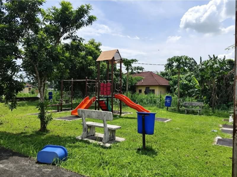 2-storey Terraced House for Sale in Taman Sijangkang Permai (Telok Panglima Garang) - Rashidah Juremi - Exterior - PropertyGuru.com.my