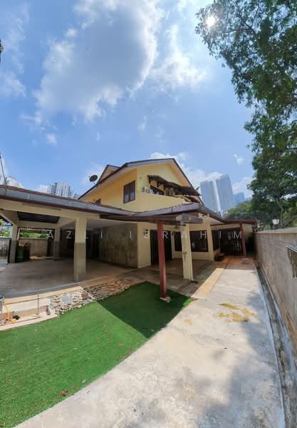 2-storey Terraced House for Sale in Pantai Hill Park (Pantai) - Azli Ibrahim - Exterior - PropertyGuru.com.my