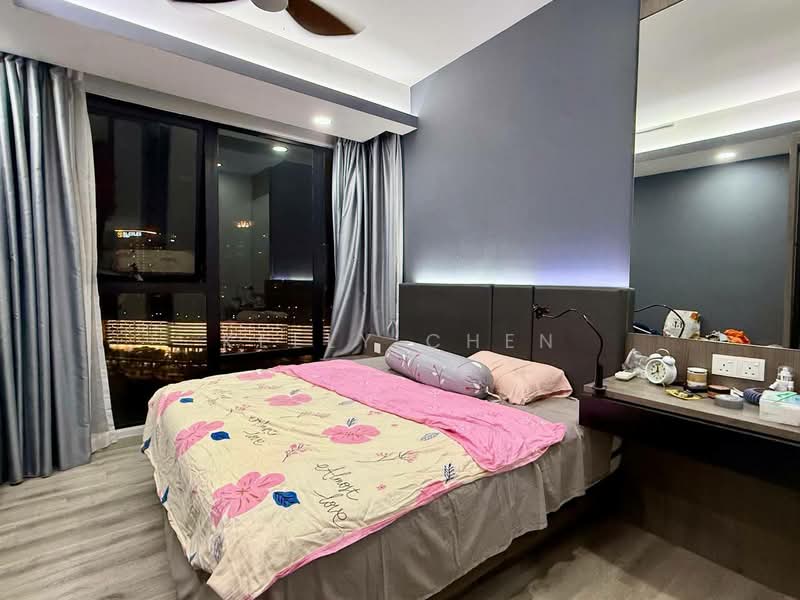 Kediaman Servis untuk Disewa di Southkey Mosaic - Kelly Chen - Bedroom - PropertyGuru.com.my