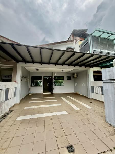 2-storey Terraced House for Sale in Taman Molek (Johor Bahru) - Simpson Poh - Exterior - PropertyGuru.com.my