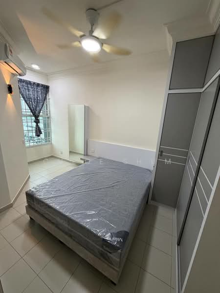 Pangsapuri untuk Disewa di Lake View Suites - Chloe Shum - Bedroom - PropertyGuru.com.my