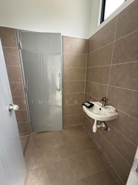 Rumah Teres untuk Dijual di Taman Ponderosa (Johor Bahru) - Simpson Poh - Bathroom - PropertyGuru.com.my