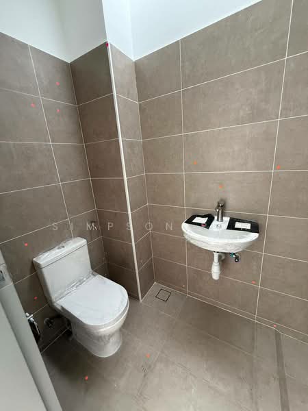 Rumah Teres untuk Dijual di Taman Ponderosa (Johor Bahru) - Simpson Poh - Bathroom - PropertyGuru.com.my