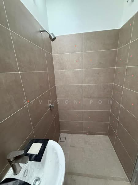 Rumah Teres untuk Dijual di Taman Ponderosa (Johor Bahru) - Simpson Poh - Bathroom - PropertyGuru.com.my