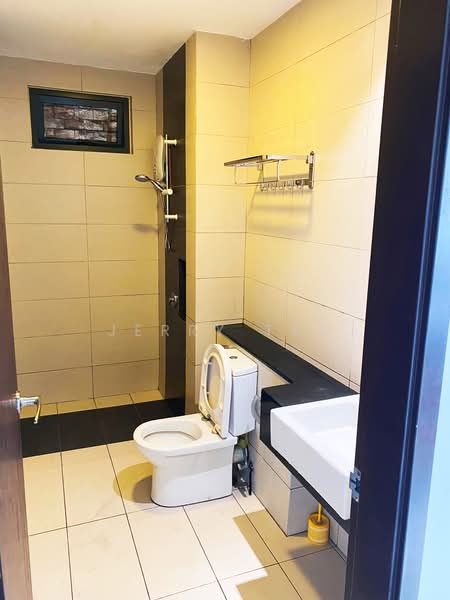 Kondominium untuk Disewa di Marinox Sky Villas - Jerry Tan - Bathroom - PropertyGuru.com.my