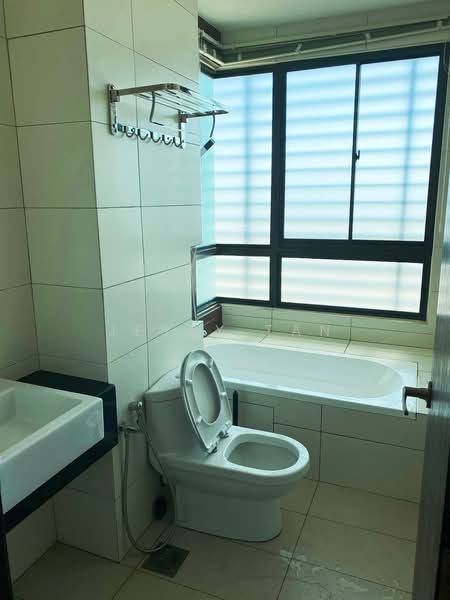 Kondominium untuk Disewa di Marinox Sky Villas - Jerry Tan - Bathroom - PropertyGuru.com.my