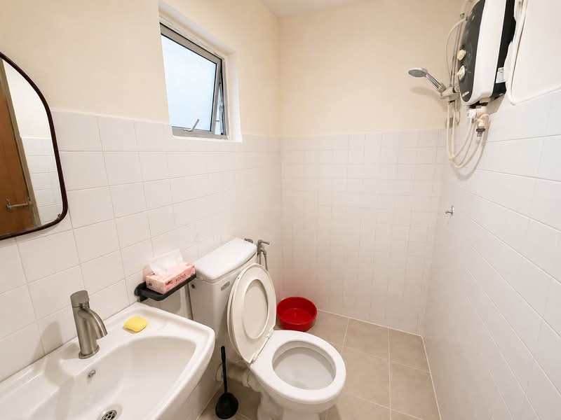 Rumah Teres untuk Disewa di Desa Setapak (Wangsa Maju) - Alex Ho - Bathroom - PropertyGuru.com.my