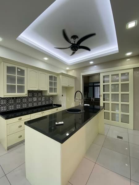 Rumah Berkembar untuk Disewa di 16 Sierra (Puchong) - Geraldine Chan - Kitchen - PropertyGuru.com.my