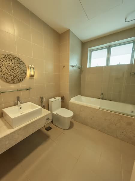 Servis Apartment untuk Disewa di Sinaran TTDI - Lisa Low - Bathroom - PropertyGuru.com.my
