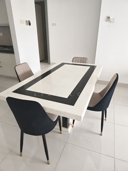 Servis Apartment untuk Disewa di Sinaran TTDI - Lisa Low - Dining Room - PropertyGuru.com.my