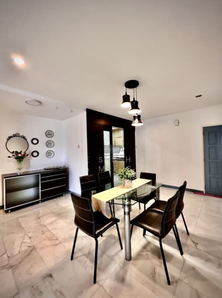 Condominium for Rent at Marina Bay Condominium - Ressha Ramesh - Dining Room - PropertyGuru.com.my