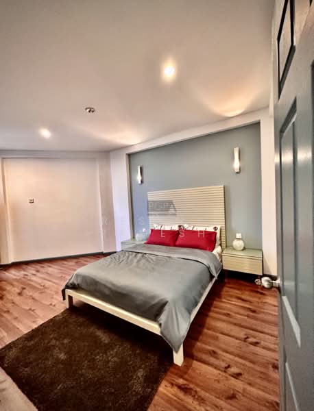 Condominium for Rent at Marina Bay Condominium - Ressha Ramesh - Bedroom - PropertyGuru.com.my