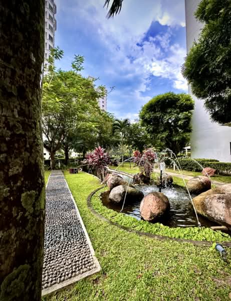 Condominium for Rent at Marina Bay Condominium - Ressha Ramesh - Garden - PropertyGuru.com.my