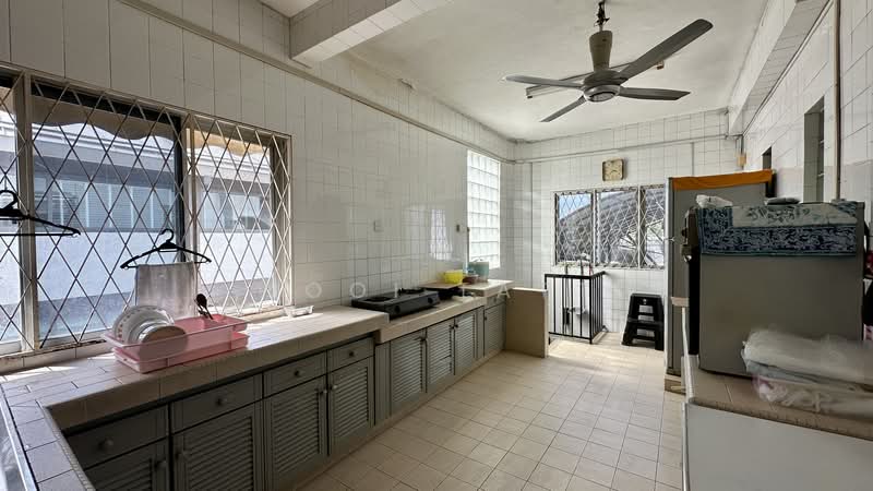 Rumah Banglo untuk Dijual di Bangsar (Kuala Lumpur) - Wooi Tatt - Kitchen - PropertyGuru.com.my