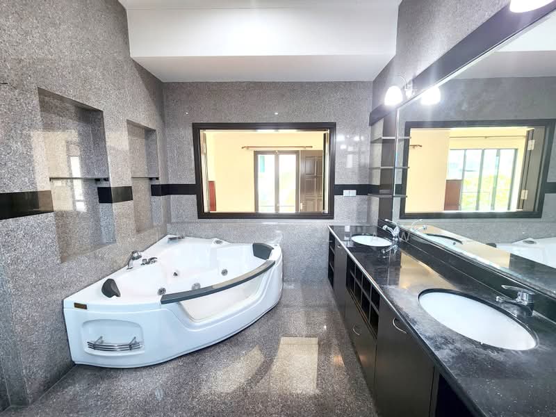 Bungalow for Sale in Pju 3 (Tropicana) - Vincent Liaw - Bathroom - PropertyGuru.com.my