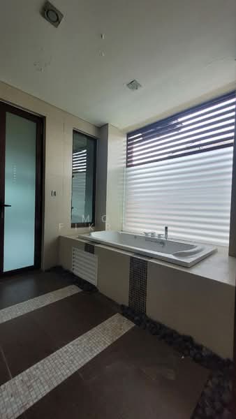 Bungalow for Sale in Bukit Jelutong (Shah Alam) - Mohd Fikry Abdul Karim - PropertyGuru.com.my