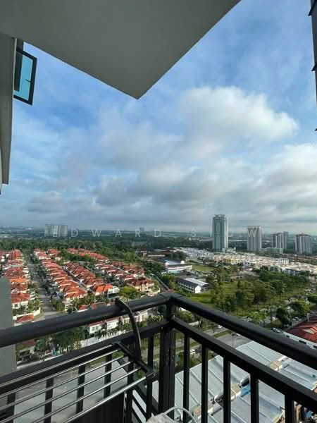 Servis Apartment untuk Disewa di Molek Regency - Edward Siow - View - PropertyGuru.com.my