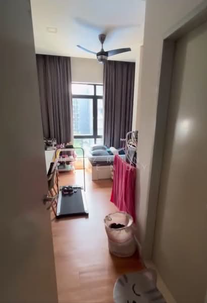 Servis Apartment untuk Disewa di Paramount Utropolis - Nazrin Affendy - Bedroom - PropertyGuru.com.my