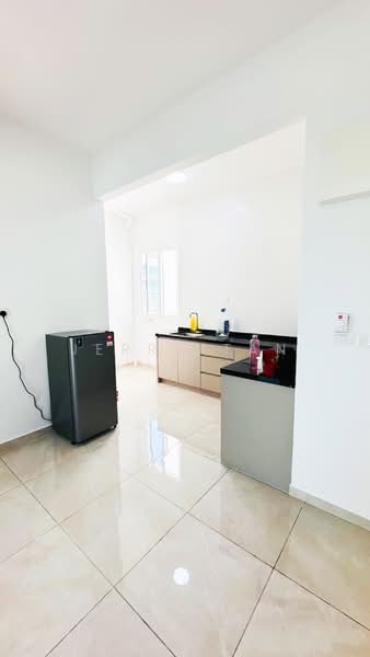 Kondominium untuk Disewa di Lucerne Residences - Jerry Tan - Kitchen - PropertyGuru.com.my