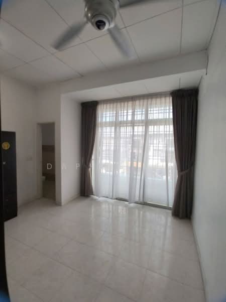 Terraced House for Sale in Taman Setia Indah (Tebrau) - Daphne Lee - Living Room - PropertyGuru.com.my