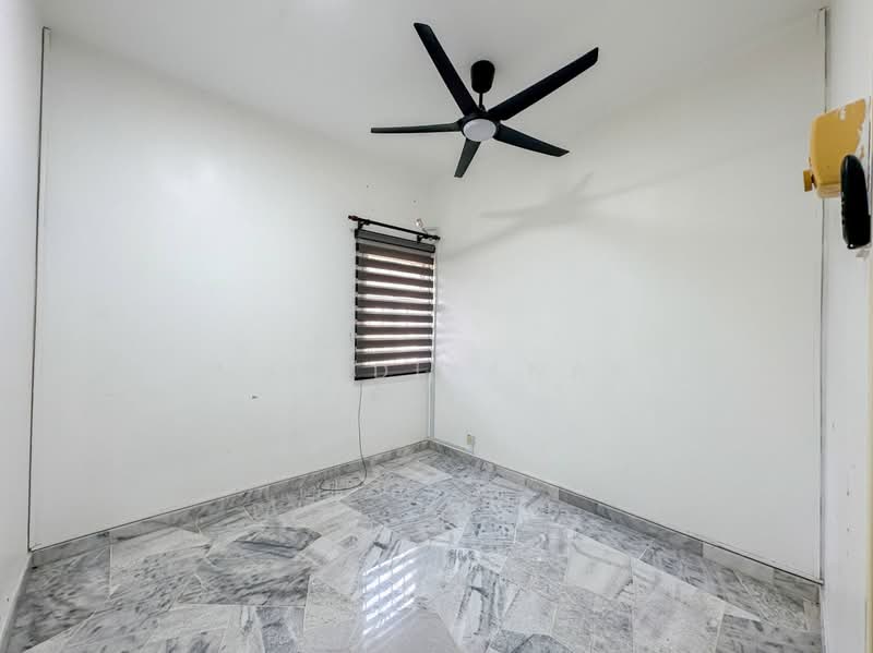 Terraced House for Sale in Bandar Kinrara Seksyen 5 (Bandar Kinrara) - Nur Diyanah - Interior - PropertyGuru.com.my