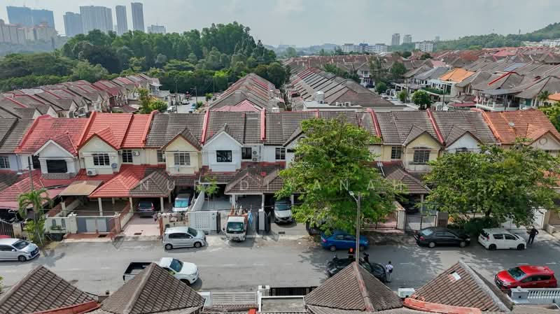 Terraced House for Sale in Bandar Kinrara Seksyen 5 (Bandar Kinrara) - Nur Diyanah - Exterior - PropertyGuru.com.my