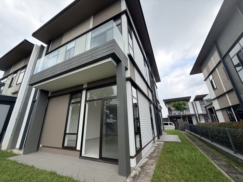 Rumah Berkembar untuk Dijual di Iskandar Puteri (Nusajaya) (Johor) - Chloe Goh - PropertyGuru.com.my